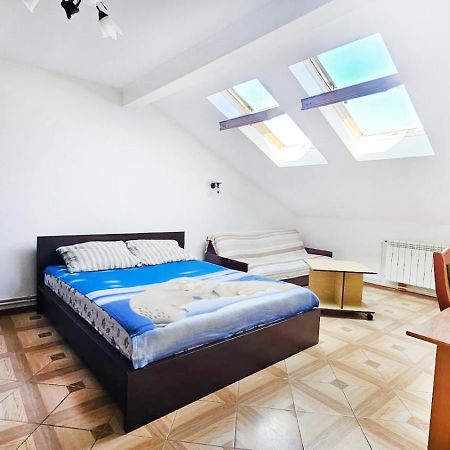 Relax Apartament Пшемишъл Екстериор снимка